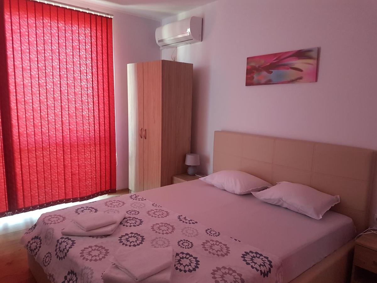 Guest House Nedelchevi Приморско Экстерьер фото