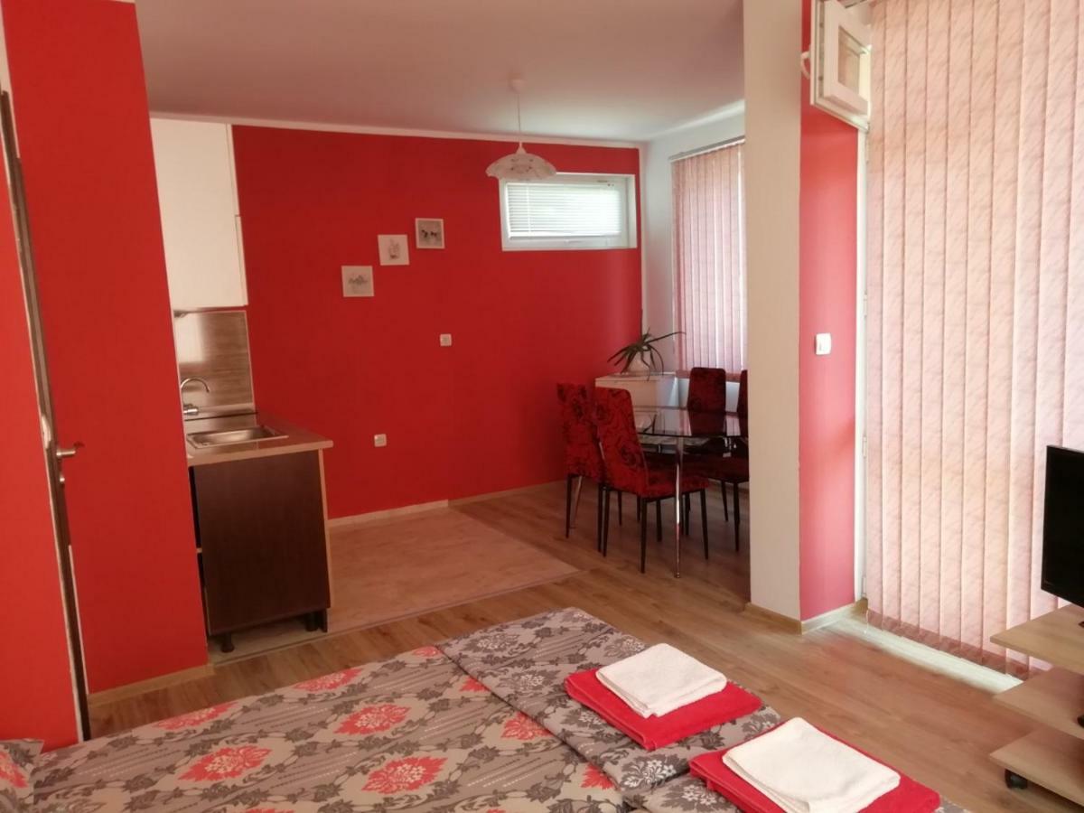 Guest House Nedelchevi Приморско Экстерьер фото
